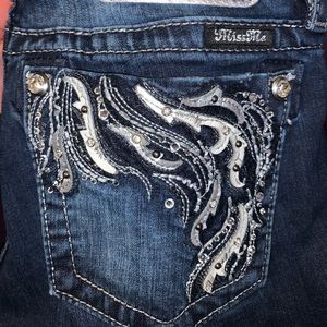 Miss Me Jeans- Signature Skinny